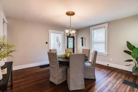 Dining - 3427 Stathem Ave, Cincinnati, OH 45211 photo 2 of 4