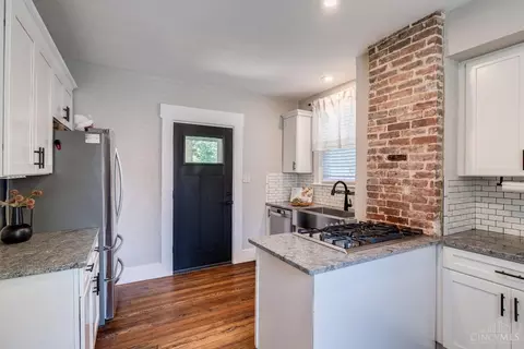 Kitchen - 3427 Stathem Ave, Cincinnati, OH 45211 photo 4 of 5