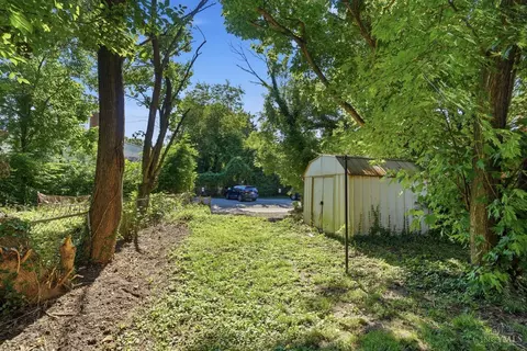 Exterior - 4228 Dane Ave, Cincinnati, OH 45223 photo 8 of 15