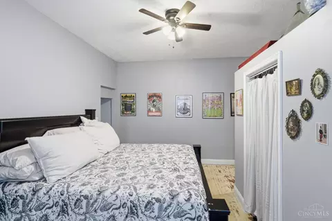 Bedroom - 4228 Dane Ave, Cincinnati, OH 45223 photo 3 of 9