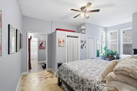 Bedroom - 4228 Dane Ave, Cincinnati, OH 45223 photo 2 of 9
