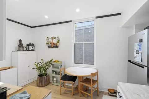 Dining - 4228 Dane Ave, Cincinnati, OH 45223 photo 1 of 1