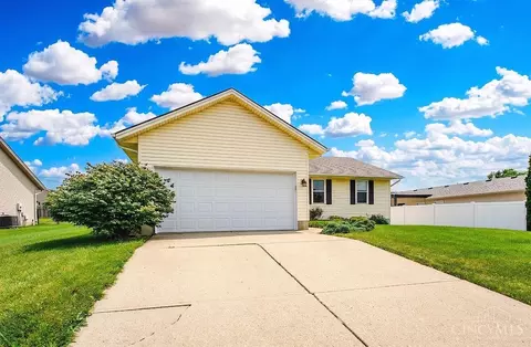 7030 Beagle Ct, Hamilton, OH 45011