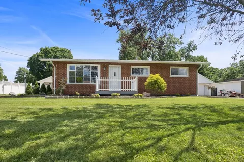 823 Sando Dr, Fairfield, OH 45014