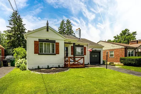 Exterior - 3115 Pershing Ct, Cincinnati, OH 45211 photo 4 of 9