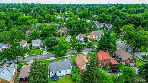 View/Area - 3115 Pershing Ct, Cincinnati, OH 45211 photo 7 of 9