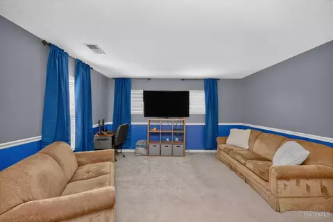 Living - 8049 Bridge Point Dr, Cincinnati, OH 45248 photo 4 of 4