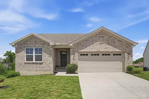 2160 Pumpkin Ridge Ct, Hamilton, OH 45013