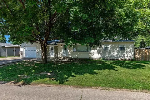 208 Douglas Ave, Trenton, OH 45067