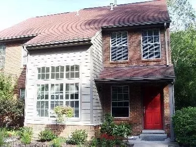 10555 Montgomery Rd, Montgomery, OH 45242