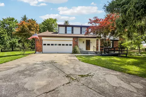 8125 Woodward Dr, West Chester, OH 45069