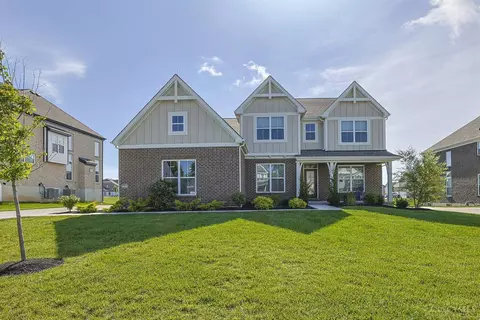 8948 Suncrest Ln, Mason, OH 45040