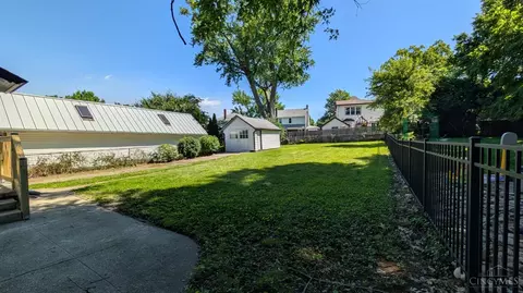 2728 Silverleaf Ave, Cincinnati, OH 45212