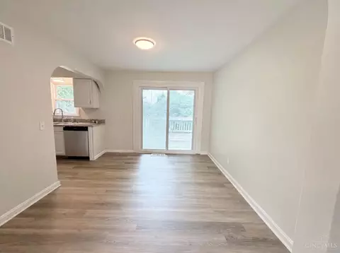 Dining - 820 Lilly Ln, Cincinnati, OH 45245 photo 1 of 1