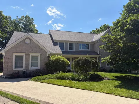 9846 Catalpa Woods Ct, Blue Ash, OH 45242