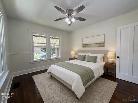 Bedroom - 2755 Robert Ave, Cincinnati, OH 45211 photo 2 of 6
