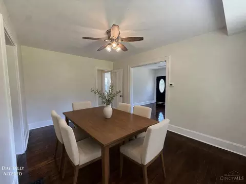 Dining - 2755 Robert Ave, Cincinnati, OH 45211 photo 1 of 3