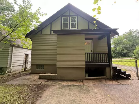 Exterior - 2755 Robert Ave, Cincinnati, OH 45211 photo 5 of 8