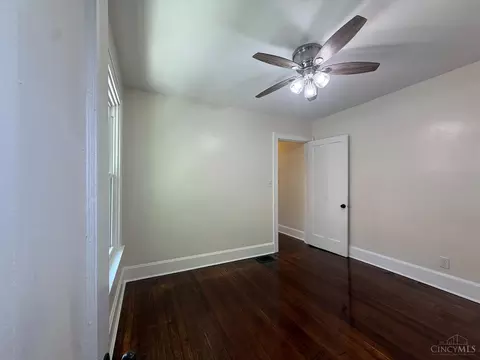 Bedroom - 2755 Robert Ave, Cincinnati, OH 45211 photo 4 of 6