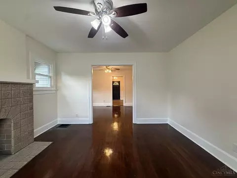 Living - 2755 Robert Ave, Cincinnati, OH 45211 photo 10 of 10