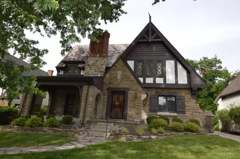 806 Mannington Ave, Cincinnati, OH 45226