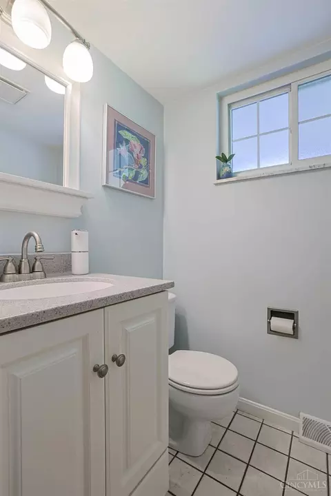 6993 Galbraith Rd, Cincinnati, OH 45243 photo 25