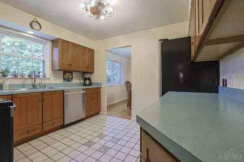 6993 Galbraith Rd, Cincinnati, OH 45243 photo 20