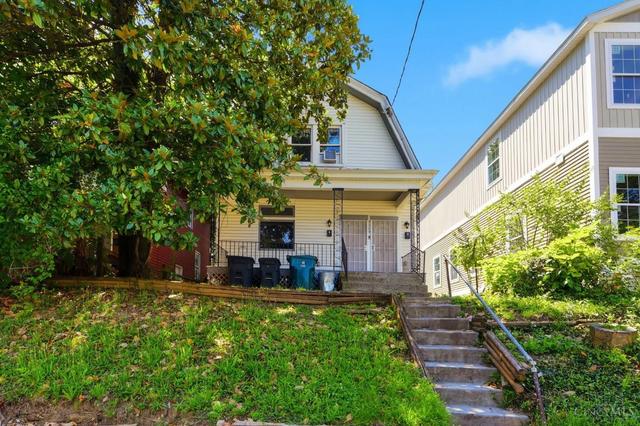 3329 Hackberry St, Cincinnati, OH 45207