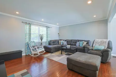 9184 Millcliff Dr, Cincinnati, OH 45231 photo 3