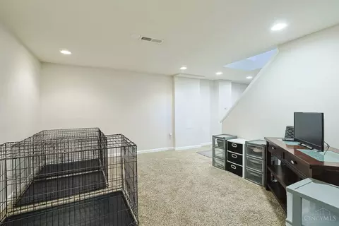 9184 Millcliff Dr, Cincinnati, OH 45231 photo 32