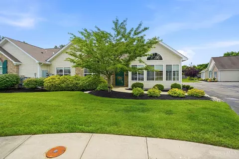 1171 Lahinch Ln, Amelia, OH 45102