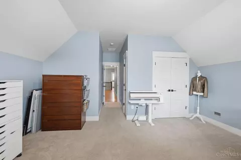 587 Forestedge Dr, Cincinnati, OH 45255 photo 47