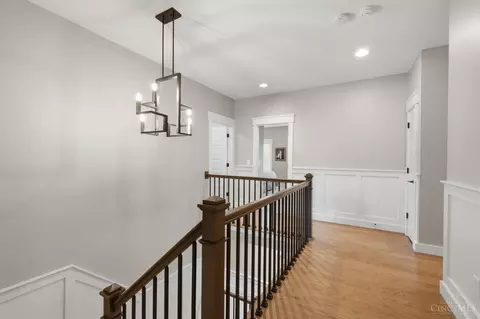 587 Forestedge Dr, Cincinnati, OH 45255 photo 30