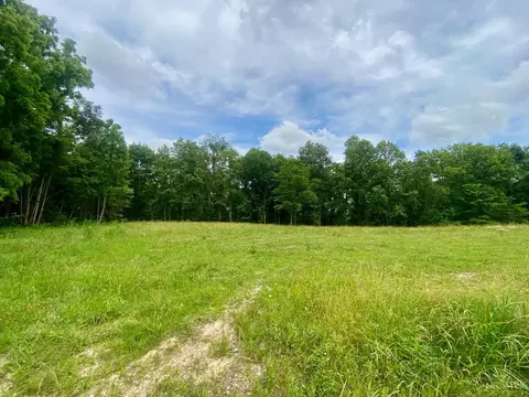 400 Lynn Morgan Rd, Seaman, OH 45679