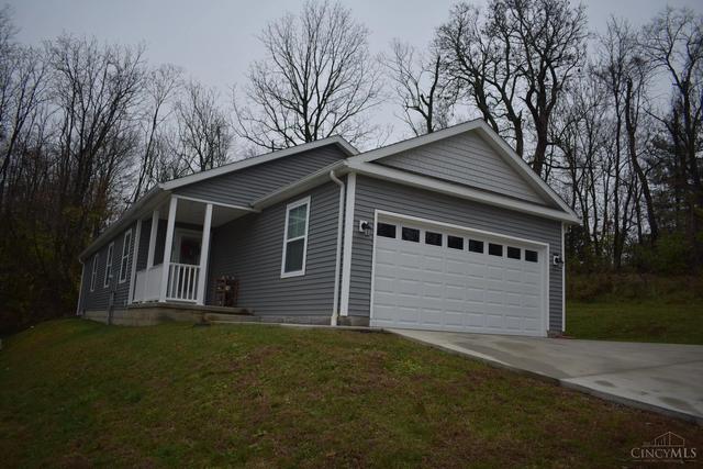 113 Springlake Ave, Hillsboro, OH 45133