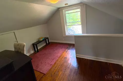 Bedroom - 6934 Merwin Ave, Cincinnati, OH 45227 photo 5 of 5