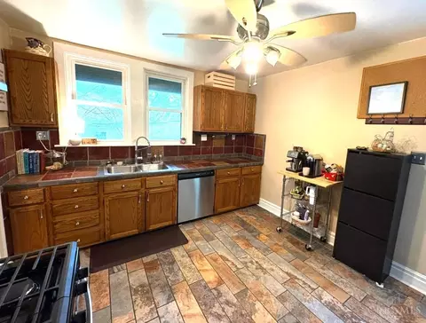 Kitchen - 6934 Merwin Ave, Cincinnati, OH 45227 photo 2 of 3