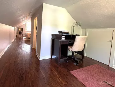 Entry Way - 6934 Merwin Ave, Cincinnati, OH 45227 photo 2 of 2