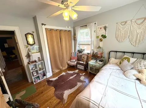 Bedroom - 6934 Merwin Ave, Cincinnati, OH 45227 photo 2 of 5