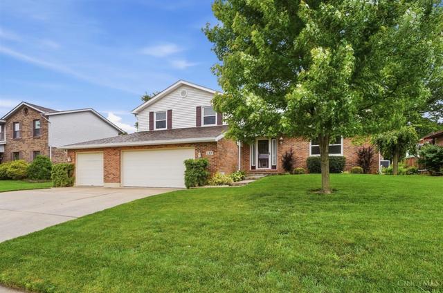 137 Palm Springs Dr, Fairfield, OH 45014