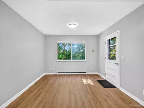 2432 Bracebridge Dr, Cincinnati, OH 45231 photo 9