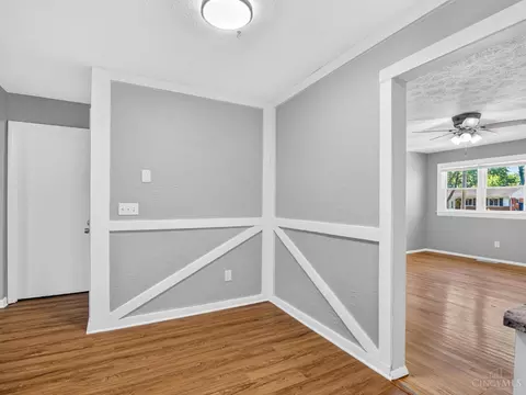 2432 Bracebridge Dr, Cincinnati, OH 45231 photo 8