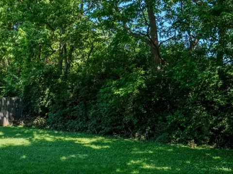 2432 Bracebridge Dr, Cincinnati, OH 45231 photo 22