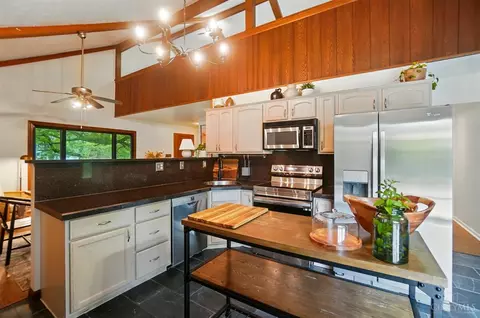 Kitchen - 736 Evangeline Rd, Forest Park, OH 45240 photo 1 of 7
