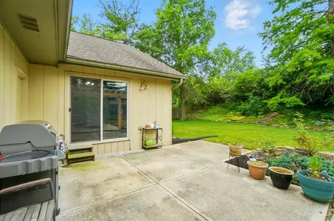 Exterior - 736 Evangeline Rd, Forest Park, OH 45240 photo 15 of 18