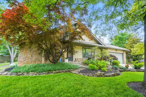 Exterior - 736 Evangeline Rd, Forest Park, OH 45240 photo 2 of 18