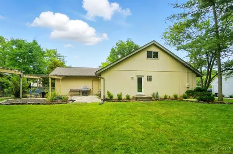 Exterior - 736 Evangeline Rd, Forest Park, OH 45240 photo 6 of 18