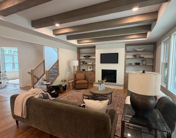 9004 Old Creek Trl, Montgomery, OH 45249