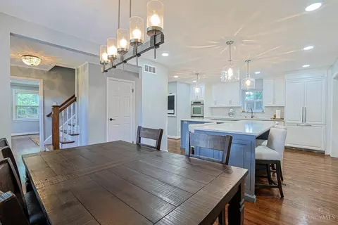 Dining - 6200 Margo Ln, Cincinnati, OH 45227 photo 1 of 3