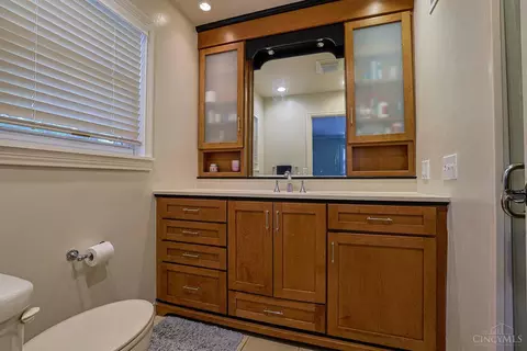 Bath - 6200 Margo Ln, Cincinnati, OH 45227 photo 1 of 5